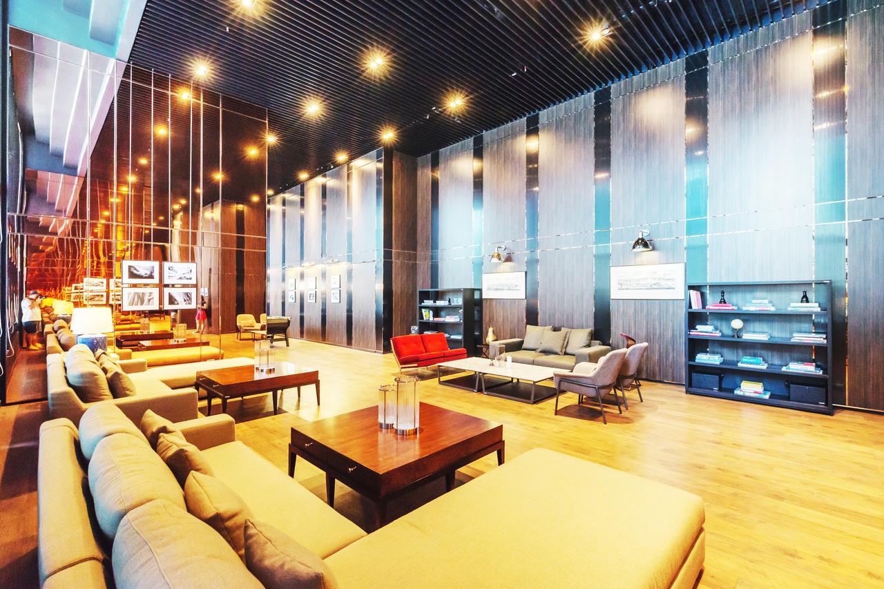 Grand Central Bangkok By Favstay Zewnętrze zdjęcie